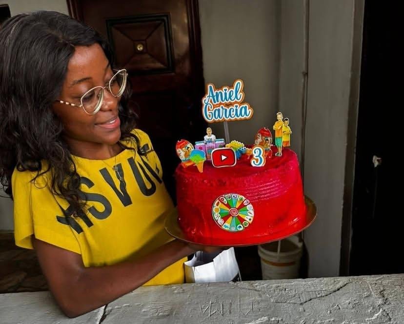 Stef Bolos & Salgados